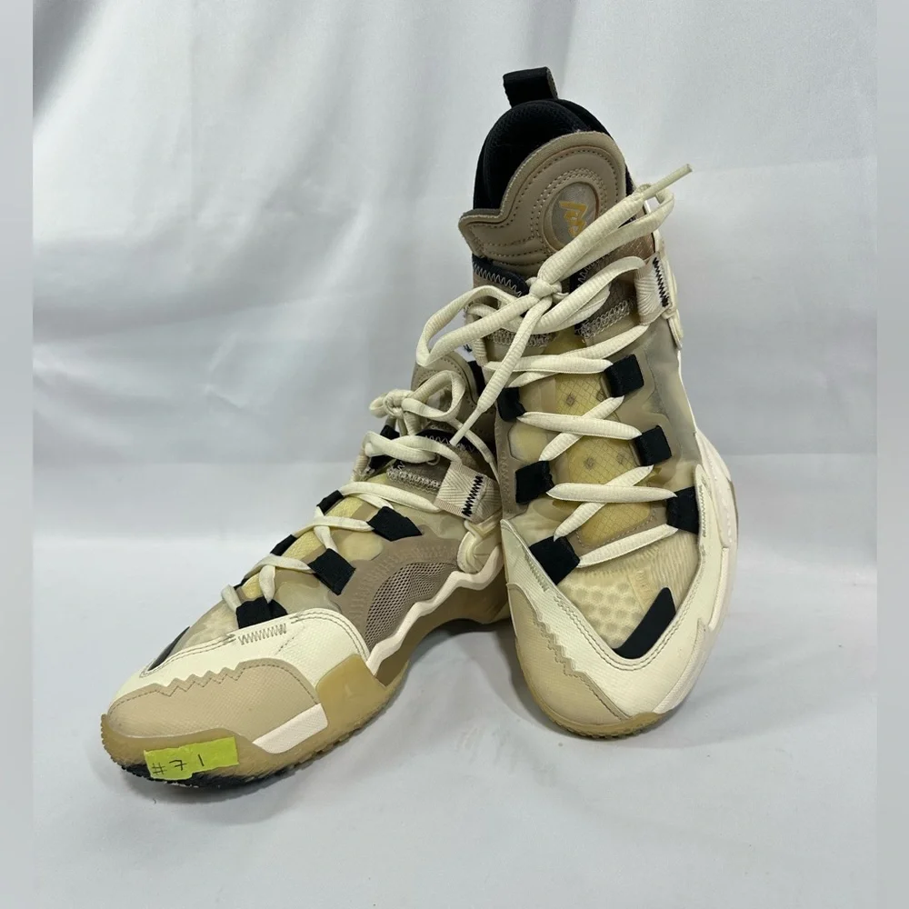 #71 Nike Air Jordan Why Not .5 Basketball Shoes Men's Sz 8.5 Coconut DC3637-102